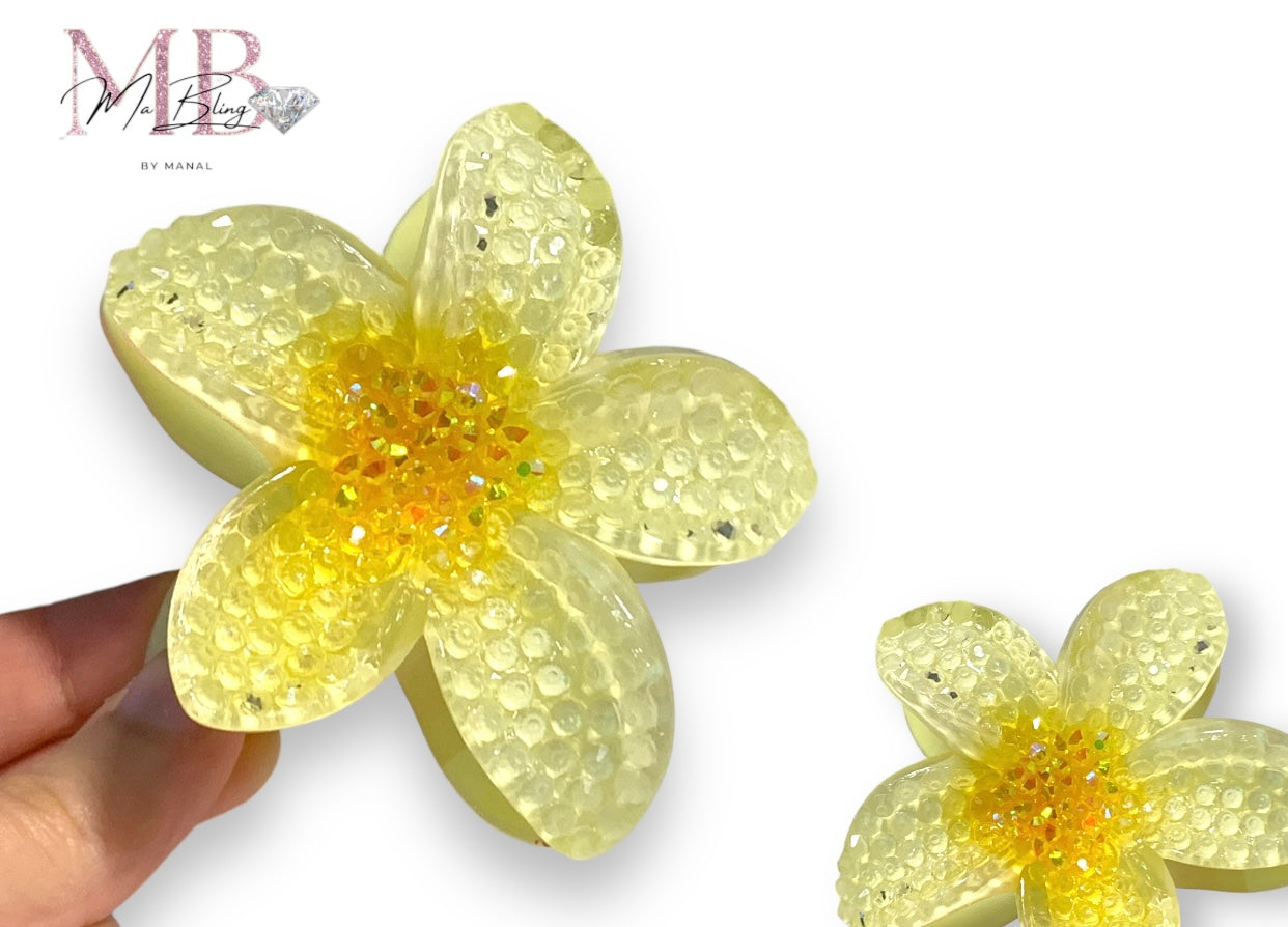 Bright Flower Hair Clip - Yellow